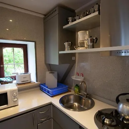 Cannaregio Retreat With Canal View Apartment